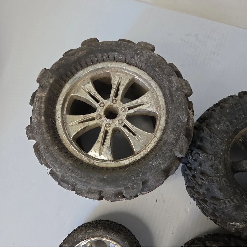 Traxxas Wheels And Tires Parts Lot